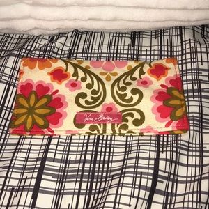 NWOT Vera Bradley Checkbook Cover